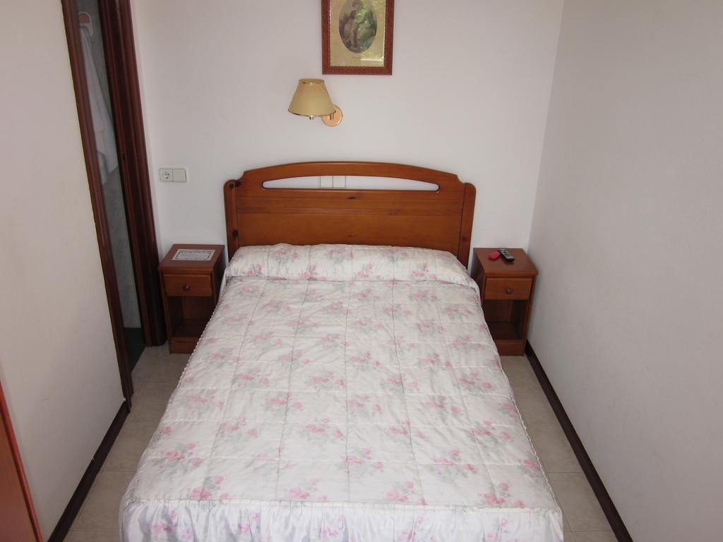 Habitaciones Lopez Azcona Ноха Номер фото